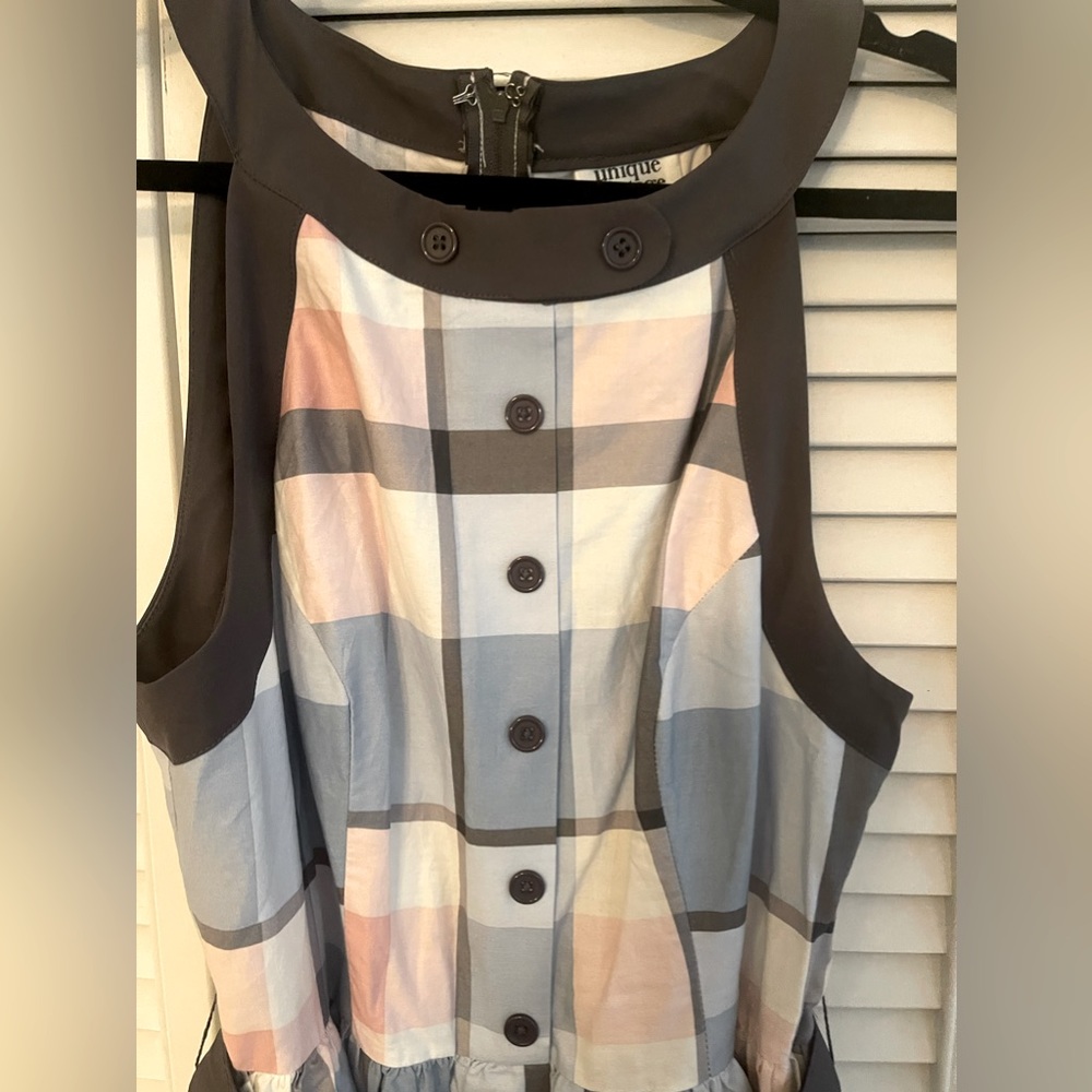 Maxine Halter Dress. Unique Vintage. Size L